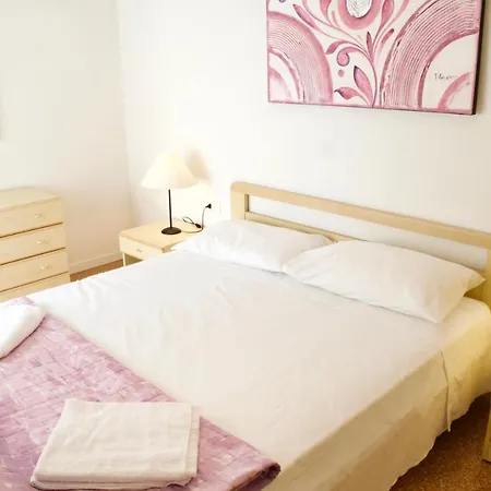 Appartamento App4rent Saturno 4 - Family Apartment, Wifi, Parking *