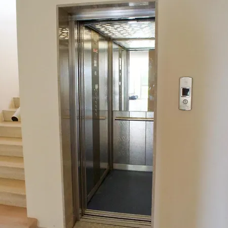 App4rent Saturno 4 - Family Apartment, Wifi, Parking Appartamento Lido di Jesolo