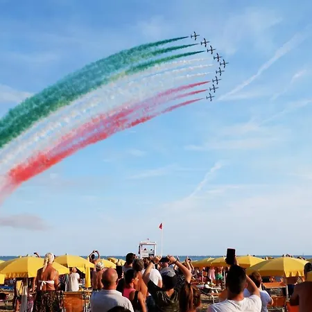 App4rent Saturno 4 - Family Apartment, Wifi, Parking * Lido di Jesolo