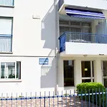 App4Rent Saturno 4 - Family Apartment, Wifi, Parking