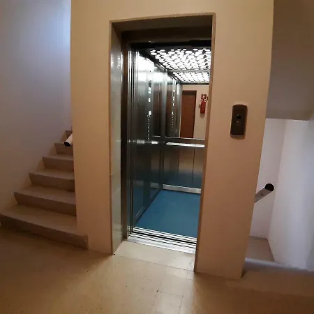 App4rent Saturno 4 - Family Apartment, Wifi, Parking Appartamento Lido di Jesolo