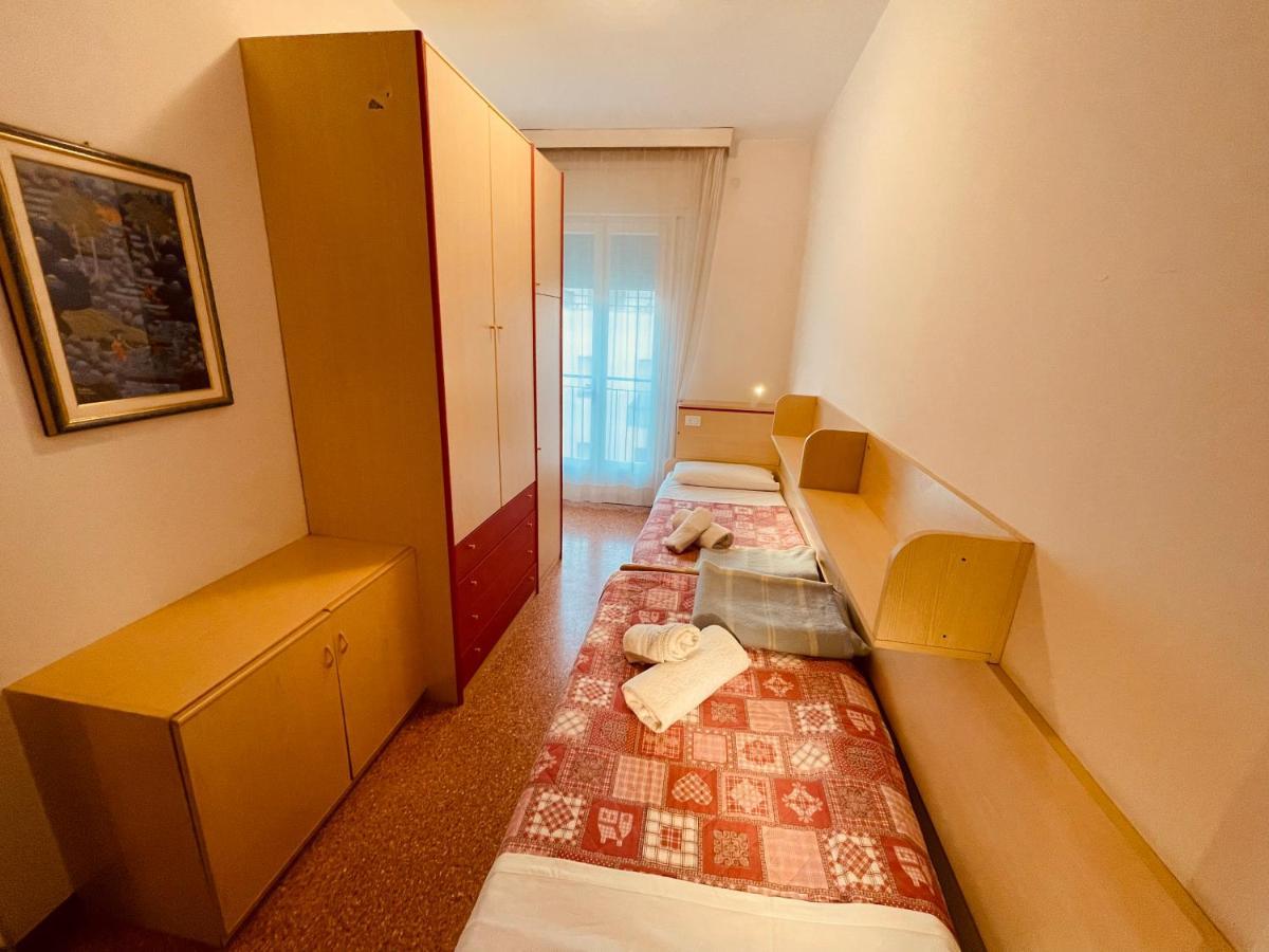 App4rent Saturno 4 - Family Apartment, Wifi, Parking Appartamento