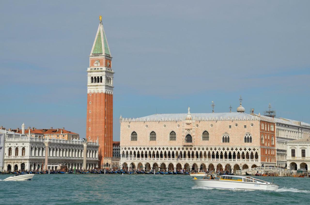 App4rent Saturno 4 - Family Apartment, Wifi, Parking Lido di Jesolo