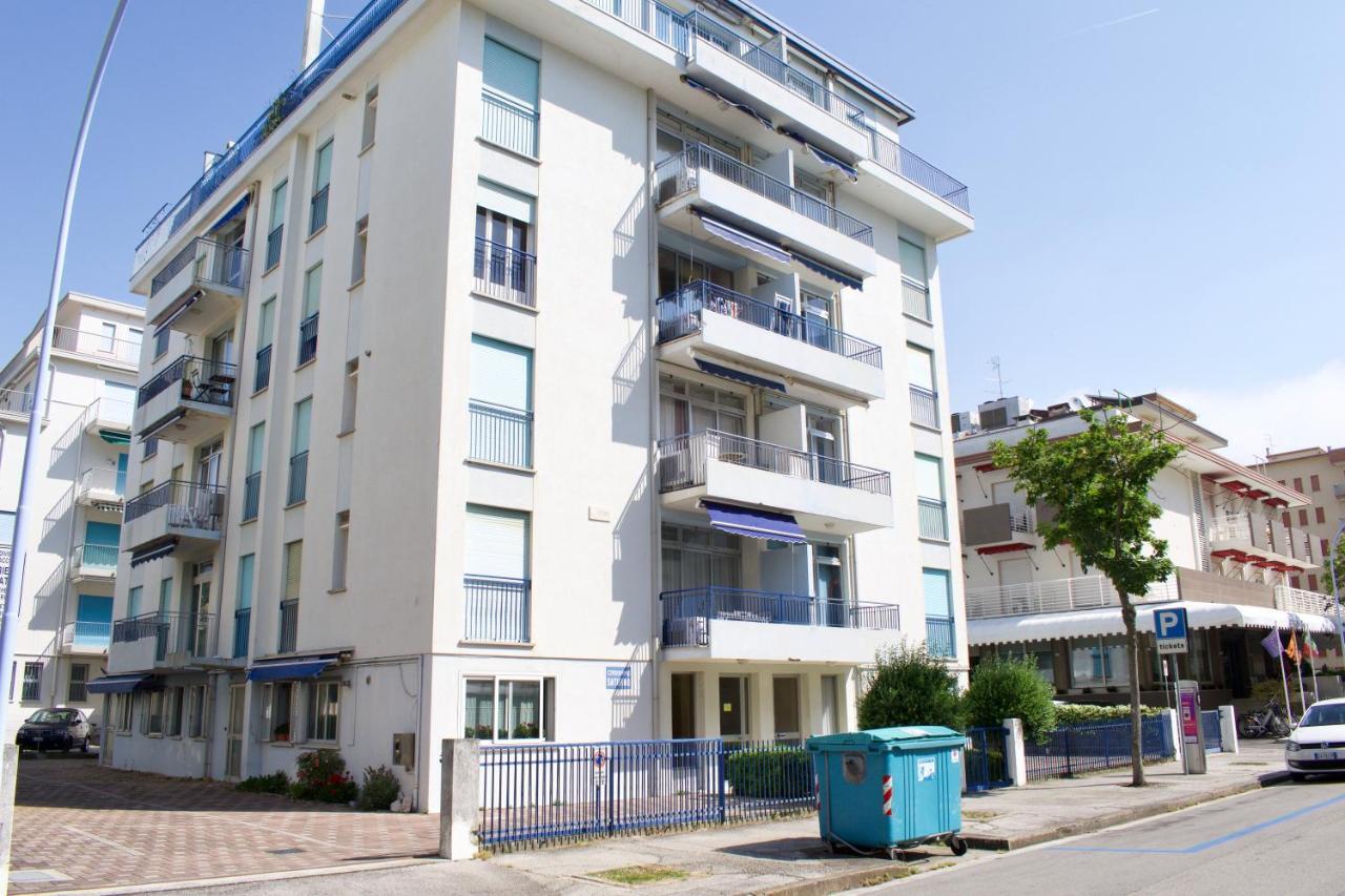 Appartamento App4rent Saturno 4 - Family Apartment, Wifi, Parking Lido di Jesolo