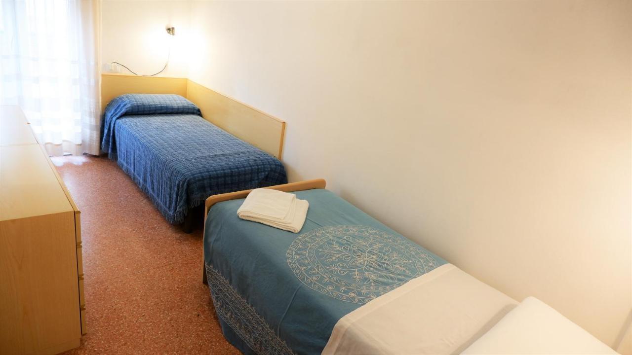 Appartamento App4rent Saturno 4 - Family Apartment, Wifi, Parking